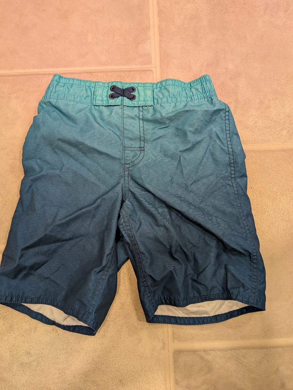 Boy's Old Navy Swimsuit, size 8